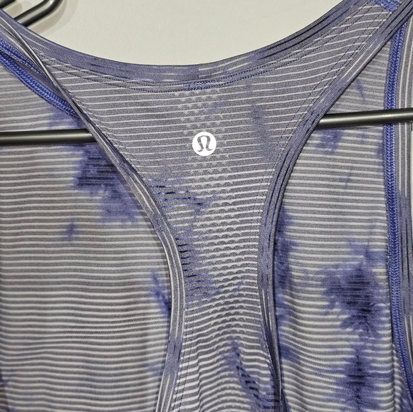 Lululemon Swiftly Tech Tank 2.0 *Wash Shibori Stripe Midnight Orchid Size 12 - Picture 6 of 6